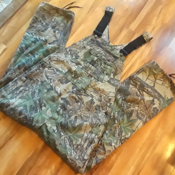 Realtree Other - Real Tree Wilderness Bib Overalls